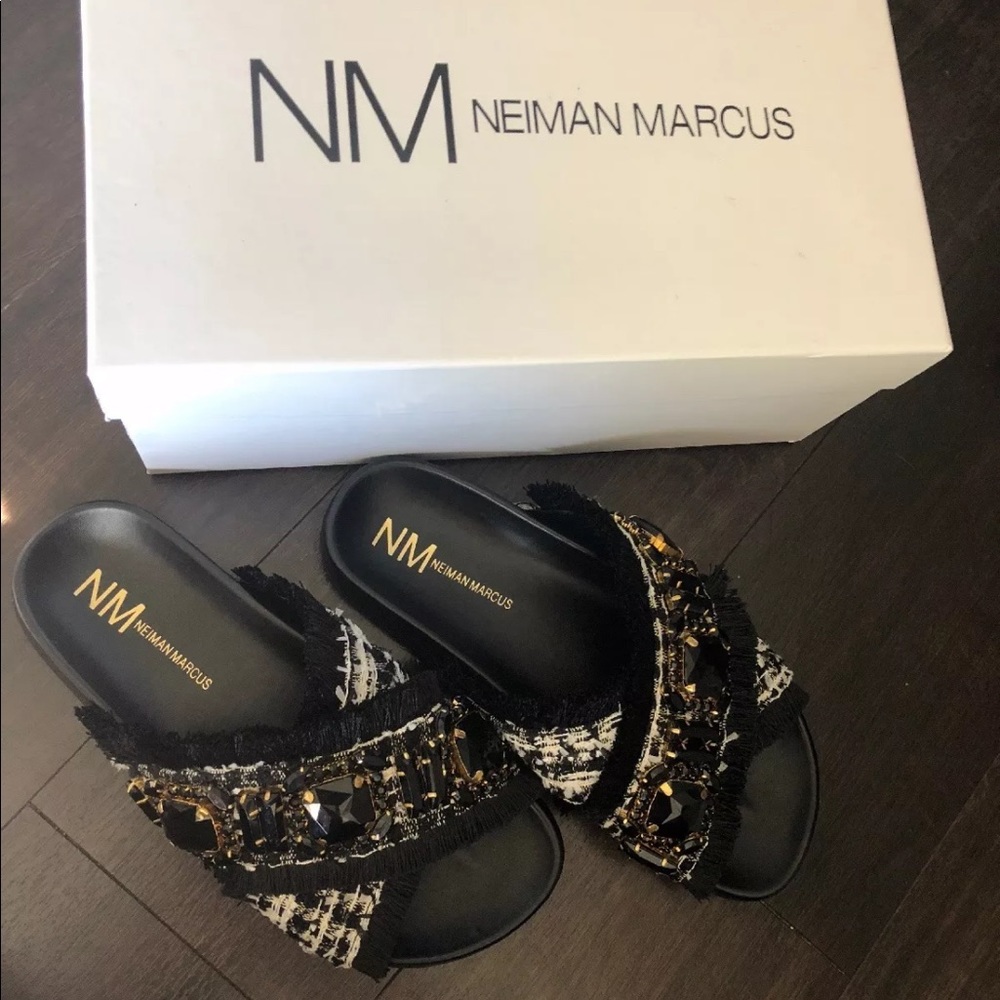 Neiman Marcus Embellished Pool Sandal Size 7